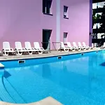 Modern With Outdoor Pool-beahost