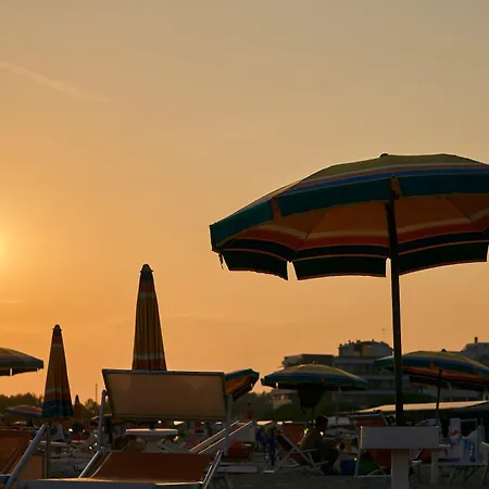 Modern With Outdoor Pool - Beahost Apartment Bibione
