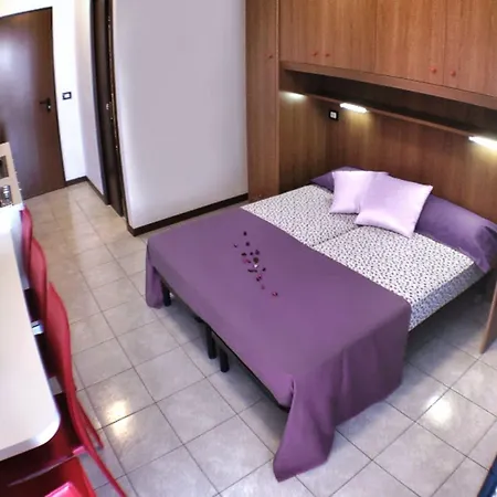 Modern With Outdoor Pool-beahost Apartmán